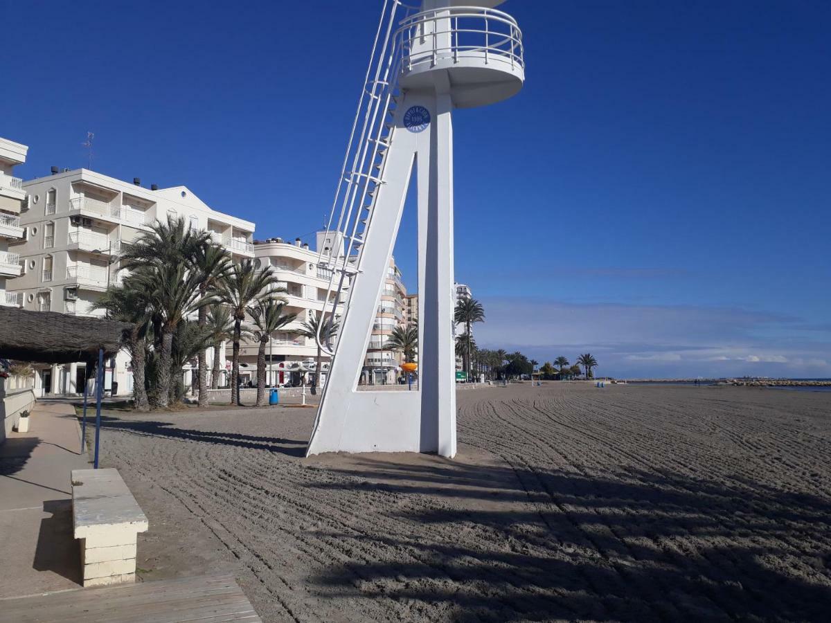 2 Bedroom'S Flat On The Beach, City Center, 1 Line Santa Pola Esterno foto