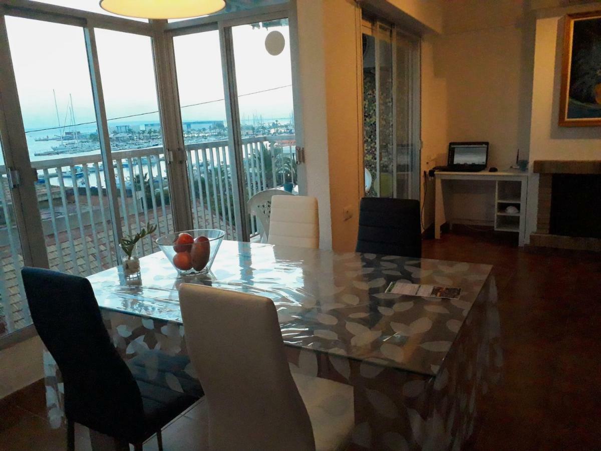 2 Bedroom'S Flat On The Beach, City Center, 1 Line Santa Pola Esterno foto