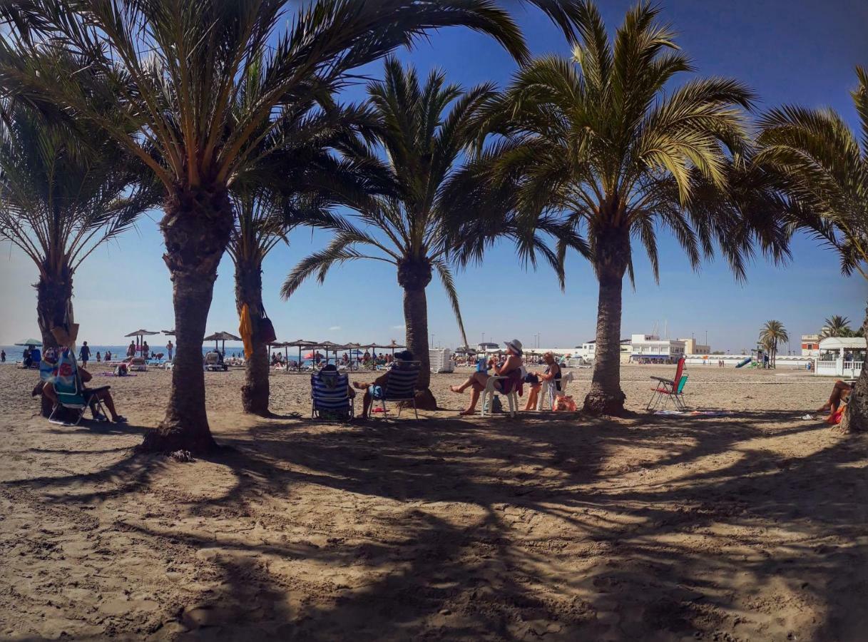 2 Bedroom'S Flat On The Beach, City Center, 1 Line Santa Pola Esterno foto
